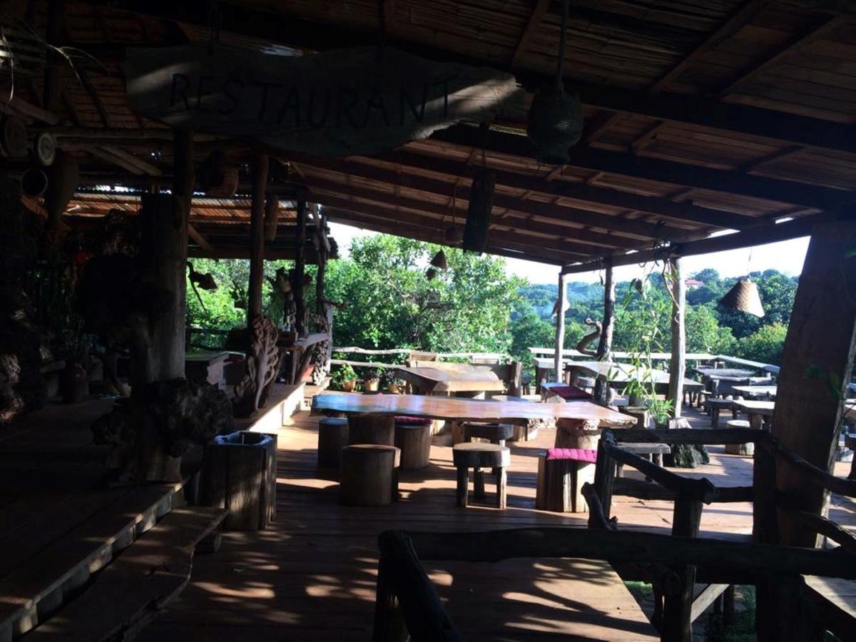 Tree Top Eco-Lodge Banlung Екстер'єр фото